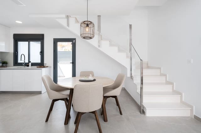 3 bedroom Villa for sale in Torrevieja with pool - € 499,000 (Ref: 9790861)