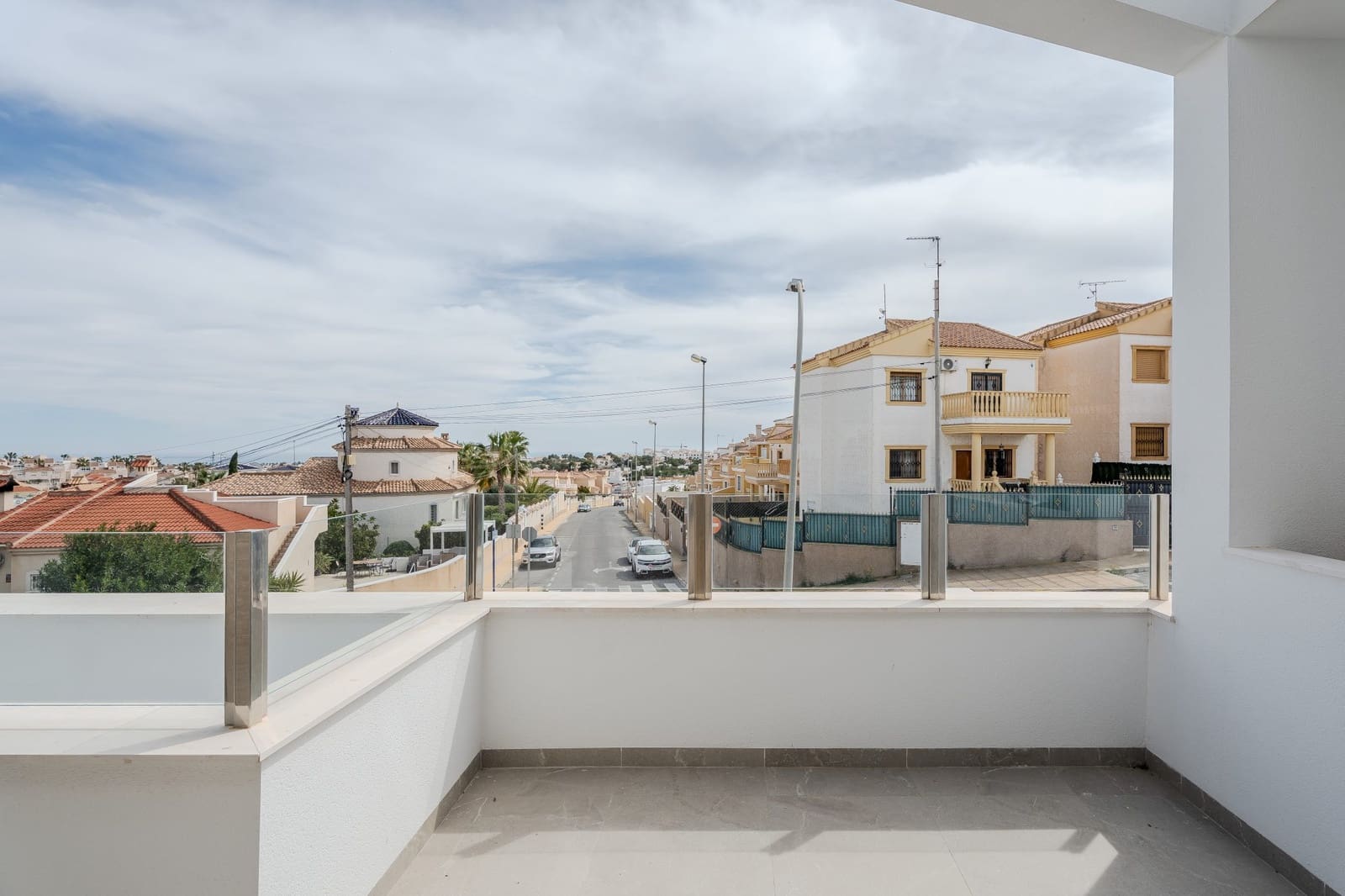 3 bedroom Villa for sale in Torrevieja with pool - € 499,000 (Ref: 9790861)