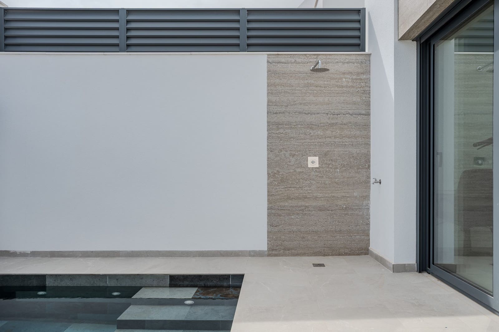 3 bedroom Villa for sale in Torrevieja with pool - € 499,000 (Ref: 9790861)