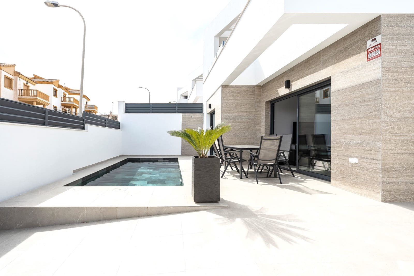 3 bedroom Villa for sale in Torrevieja with pool - € 499,000 (Ref: 9790861)