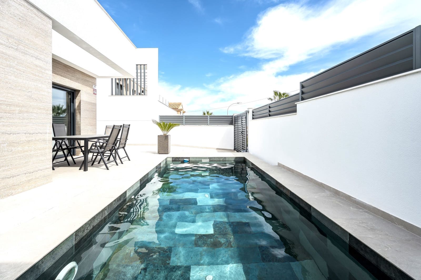 3 bedroom Villa for sale in Torrevieja with pool - € 499,000 (Ref: 9790861)