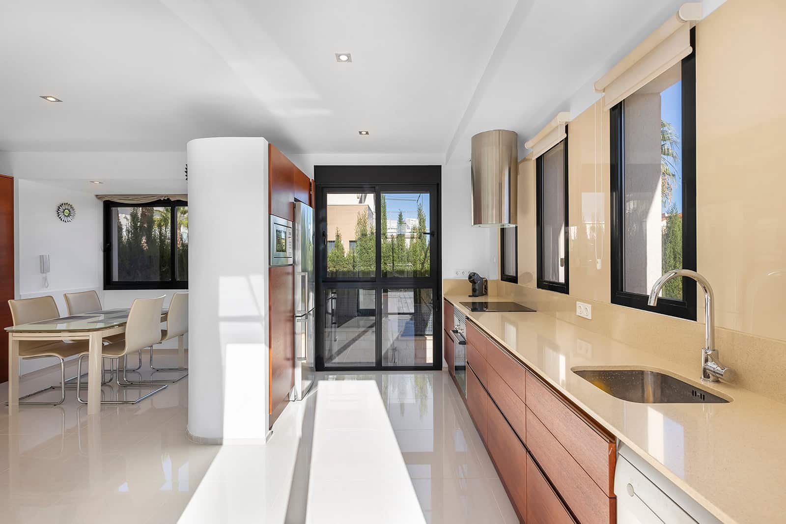 5 sypialnia Willa na sprzedaż w La Zenia - 895 000 € (Ref: 9790863)