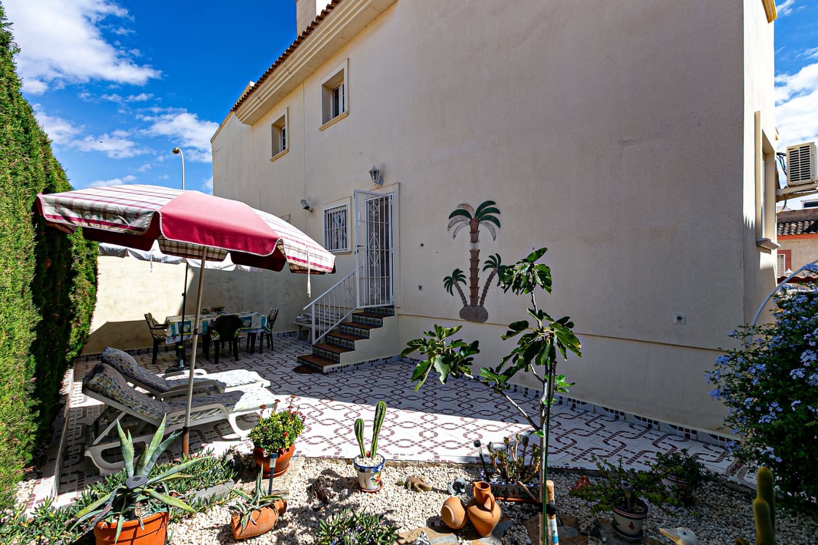 2 bedroom Apartment for sale in Playa Flamenca with pool - € 199,999 (Ref: 9831090)