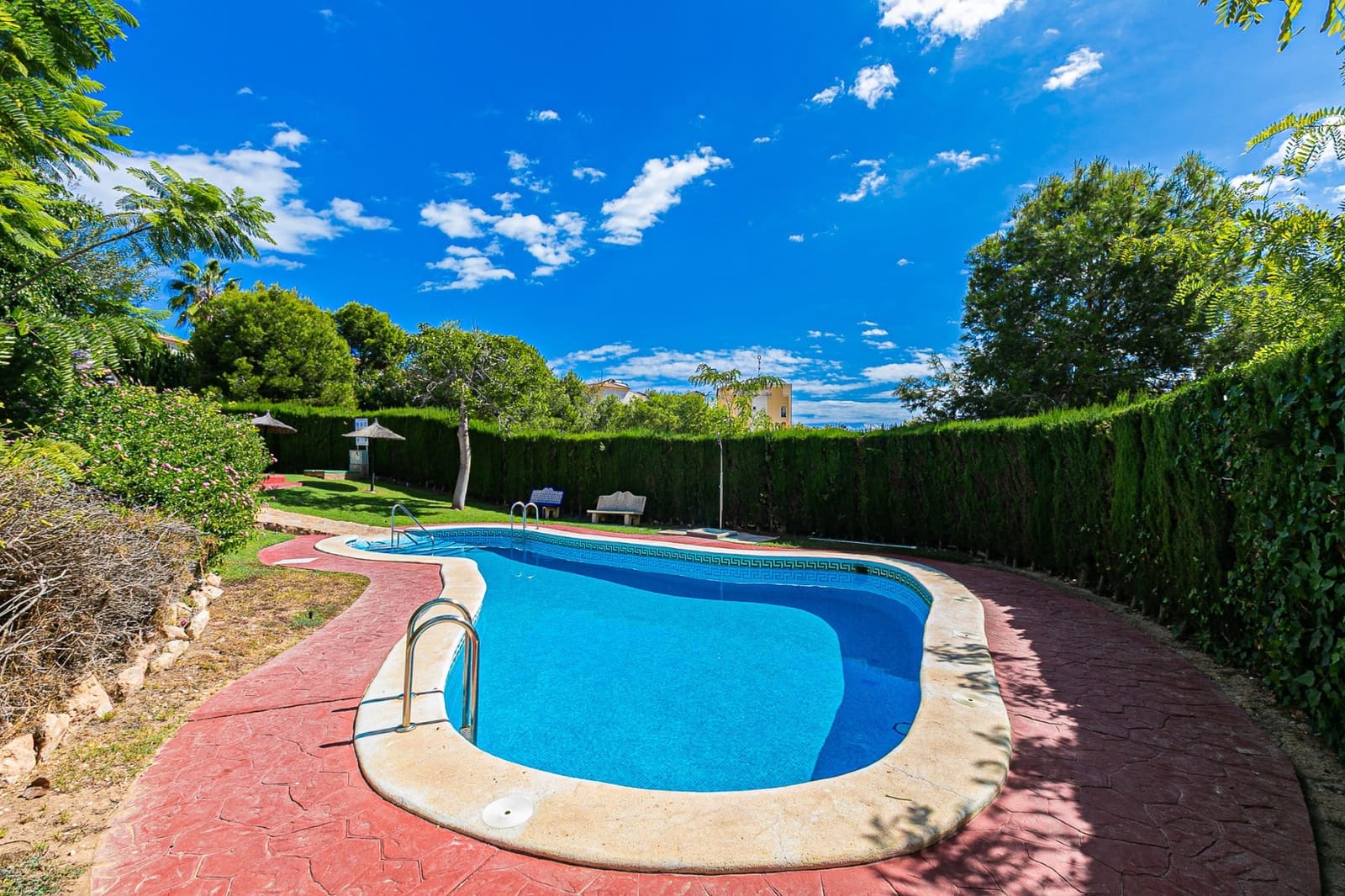 2 bedroom Apartment for sale in Playa Flamenca with pool - € 199,999 (Ref: 9831090)