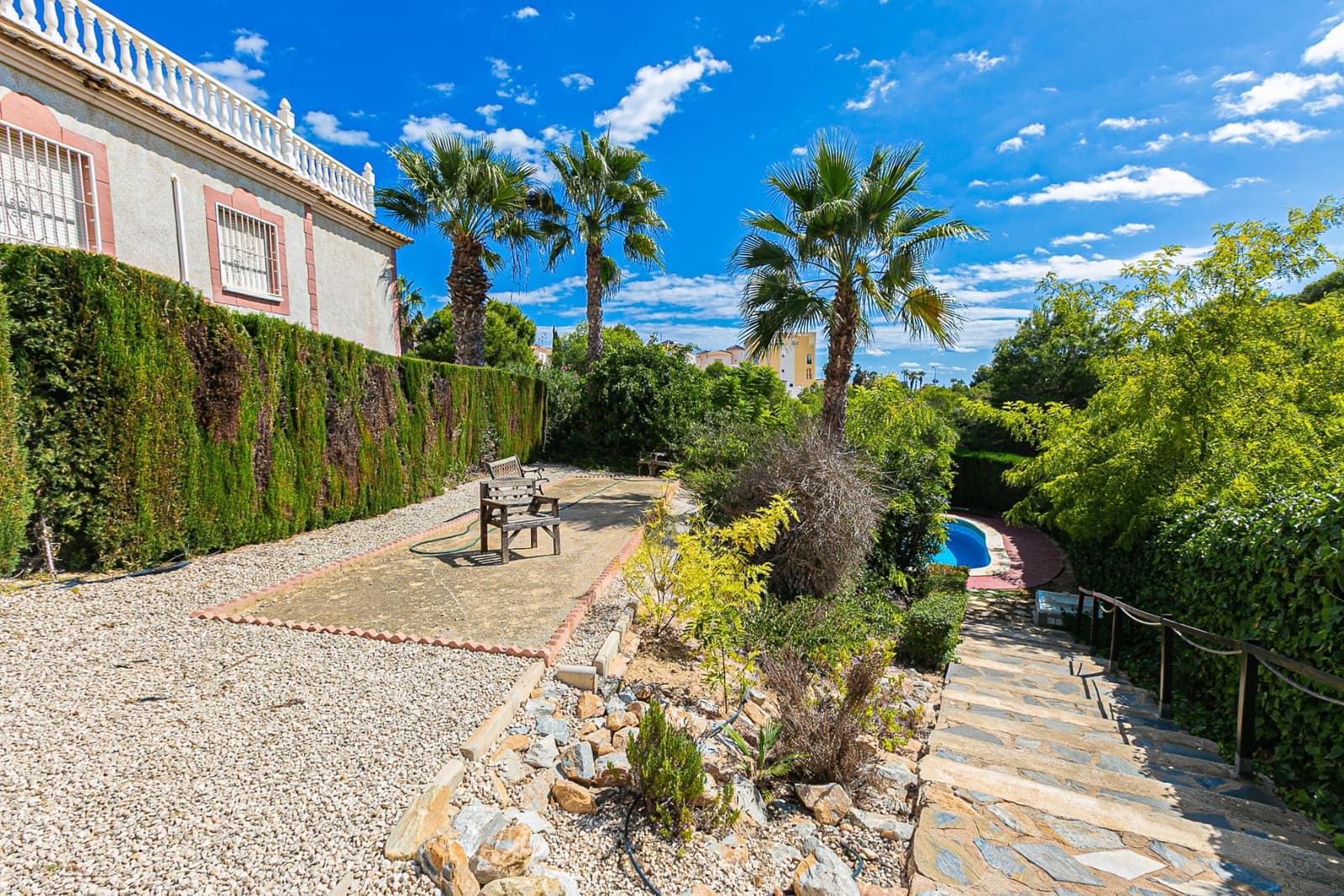 2 bedroom Apartment for sale in Playa Flamenca with pool - € 199,999 (Ref: 9831090)