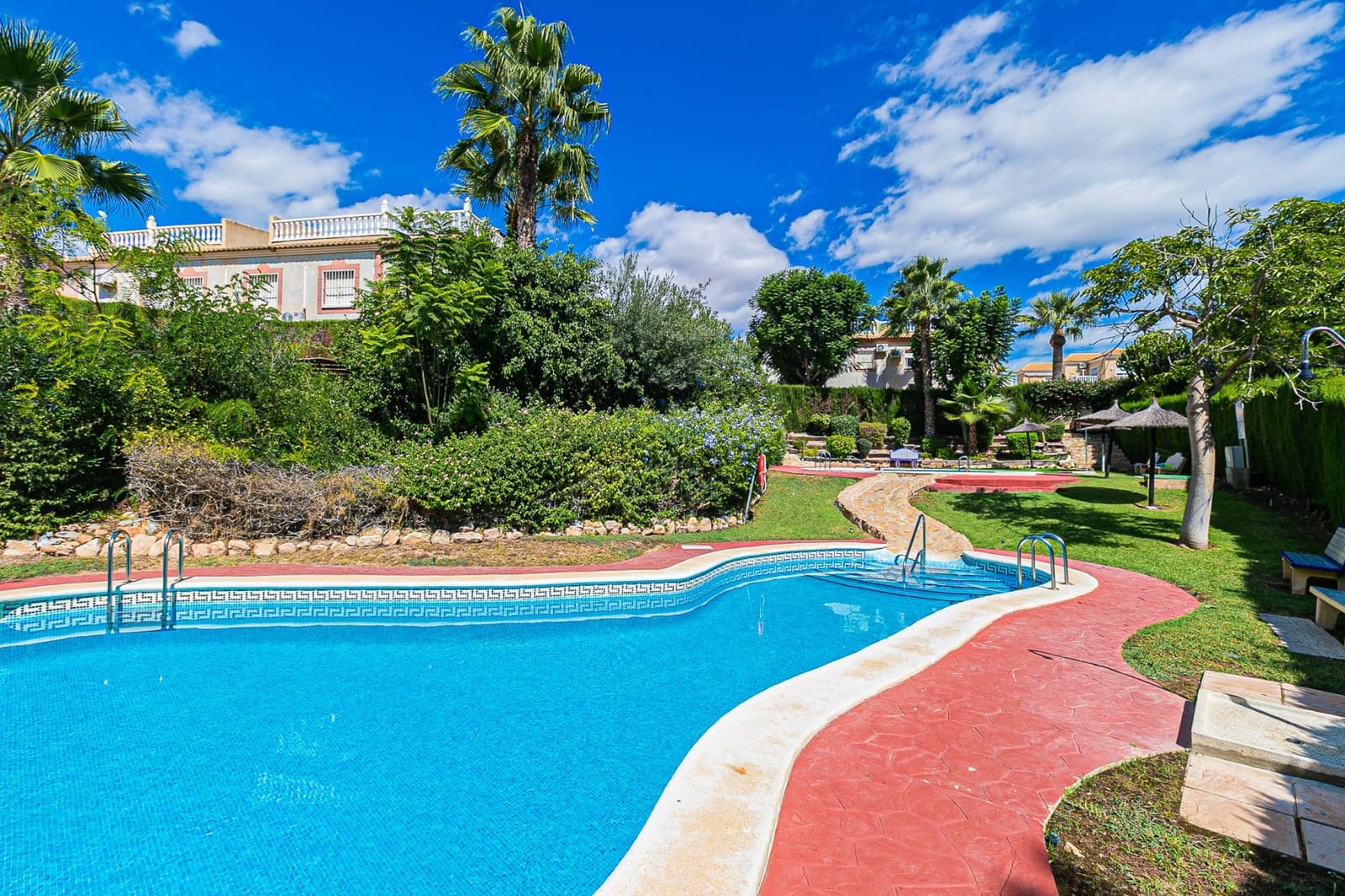 2 bedroom Apartment for sale in Playa Flamenca with pool - € 199,999 (Ref: 9831090)