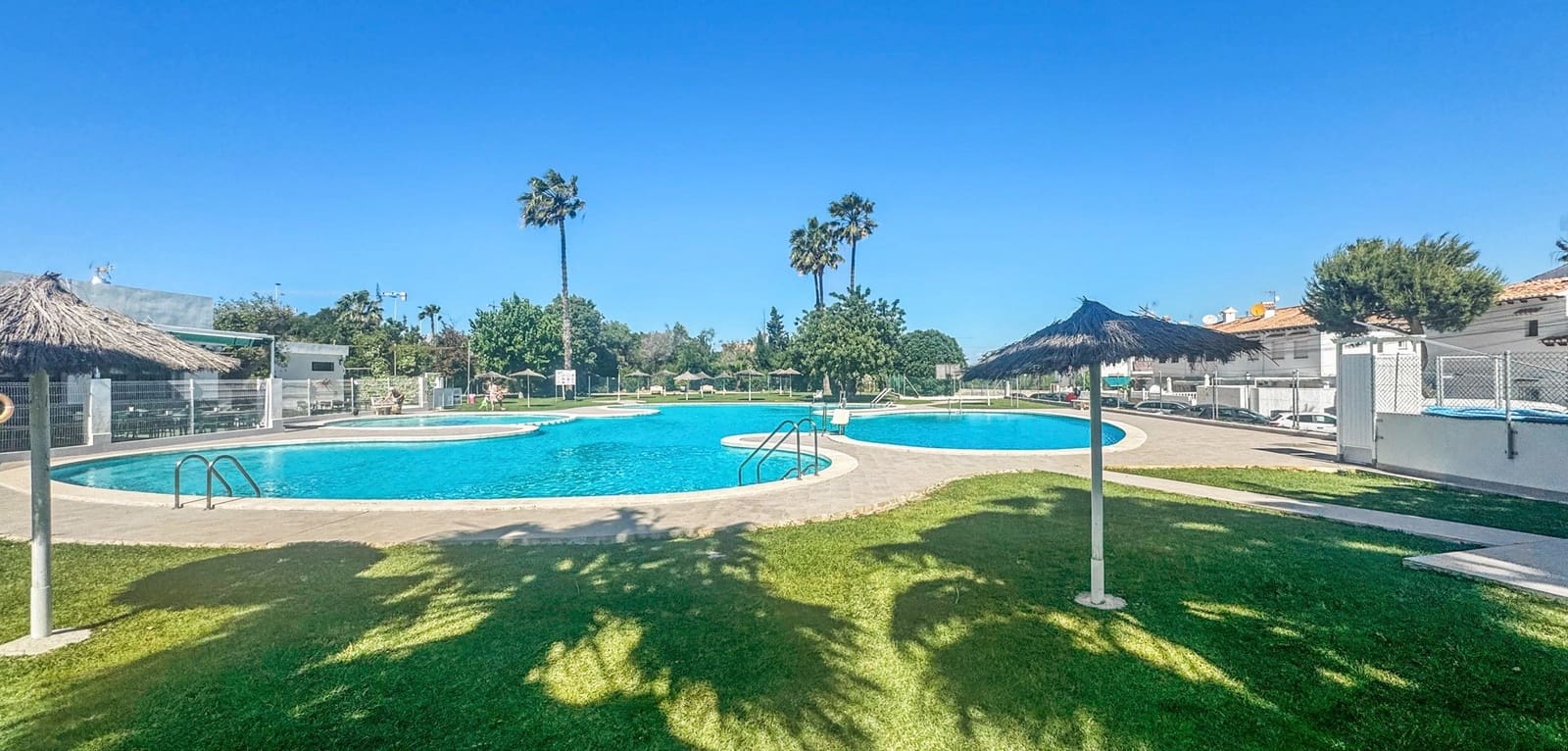 1 Zimmer Bungalow zu verkaufen in Torrevieja - 128.000 € (Ref: 9866792)