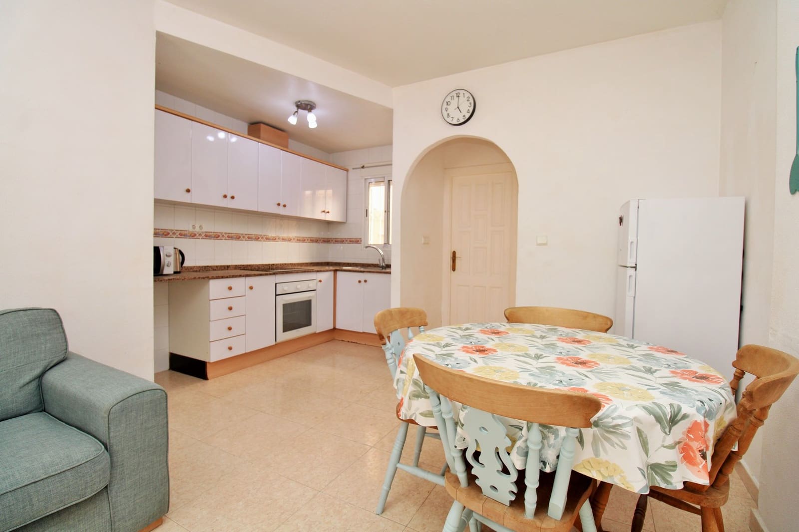 2 bedroom Townhouse for sale in Villamartin - € 162,995 (Ref: 9866797)