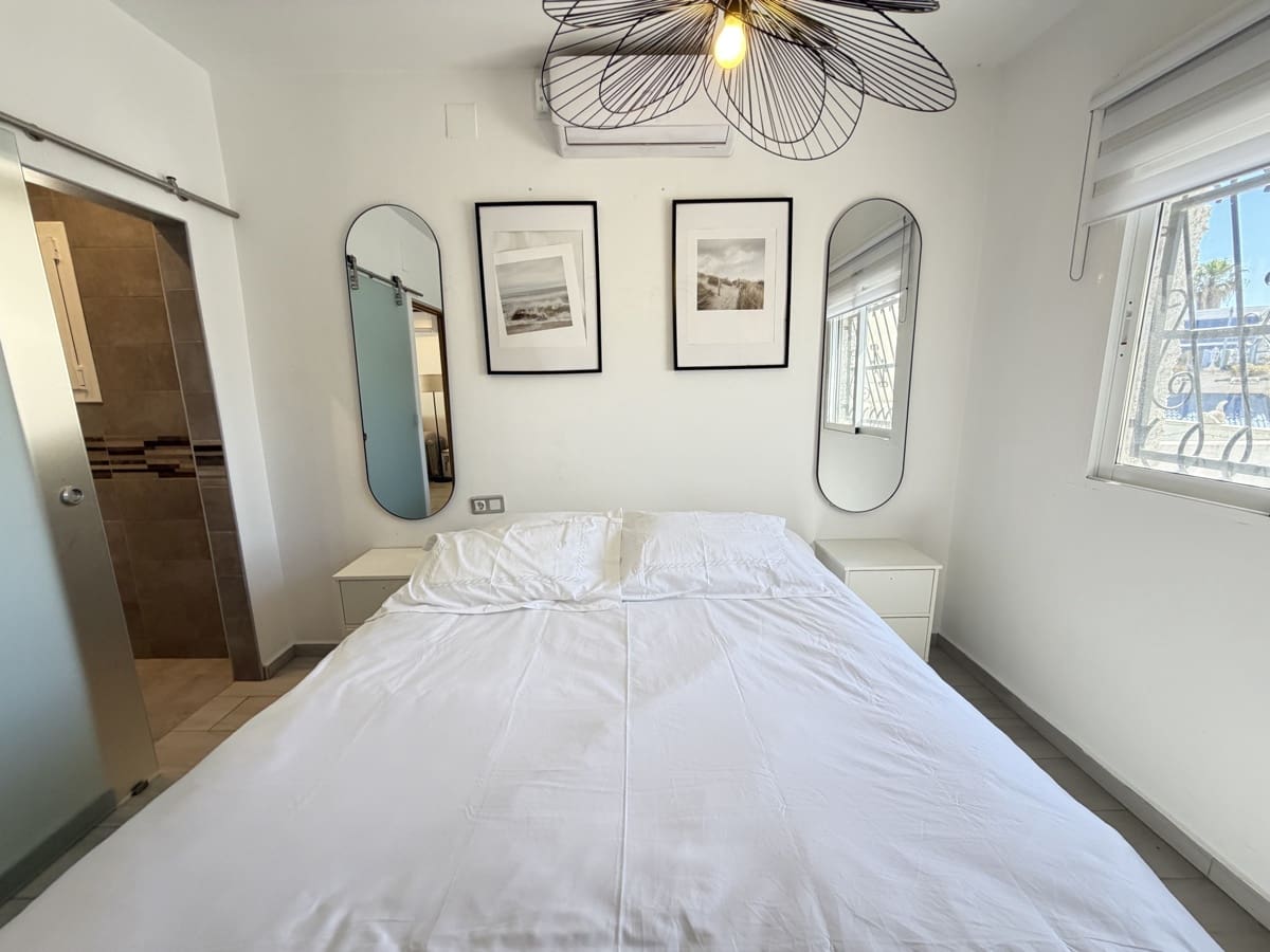 2 soveværelse Villa til salg i Blue Lagoon - € 249.000 (Ref: 9866800)