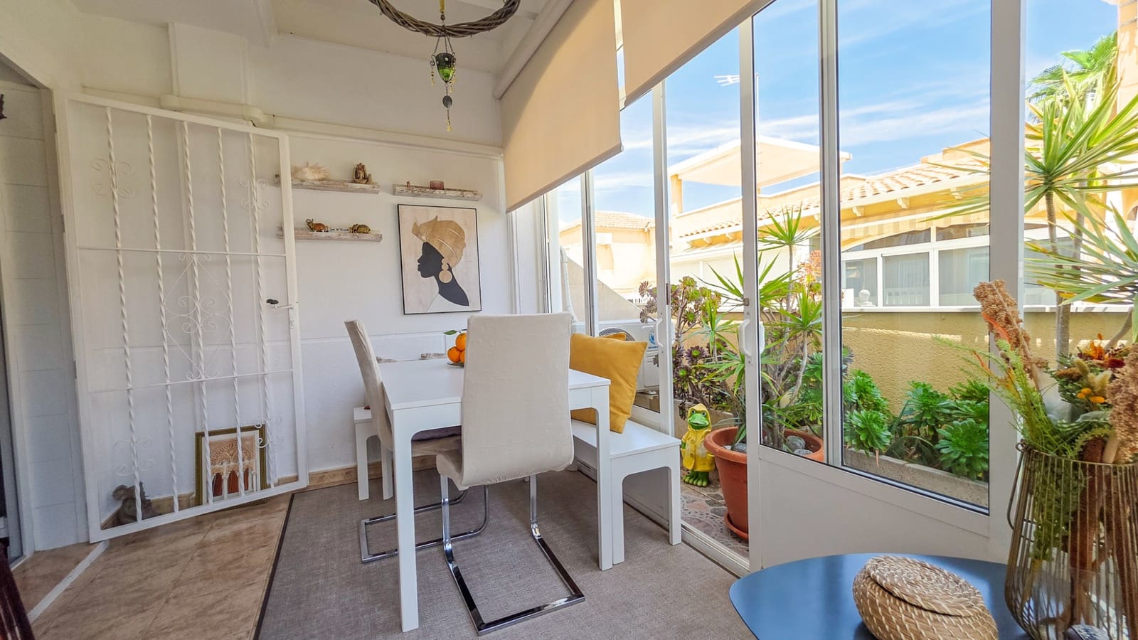 2 makuuhuone Paritalo myytävänä paikassa Los Balcones - 218 500 € (Ref: 9866804)