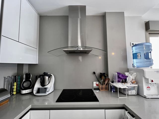 3 sypialnia Willa na sprzedaż w Villamartin, Orihuela - 355 000 € (Ref: 9884341)
