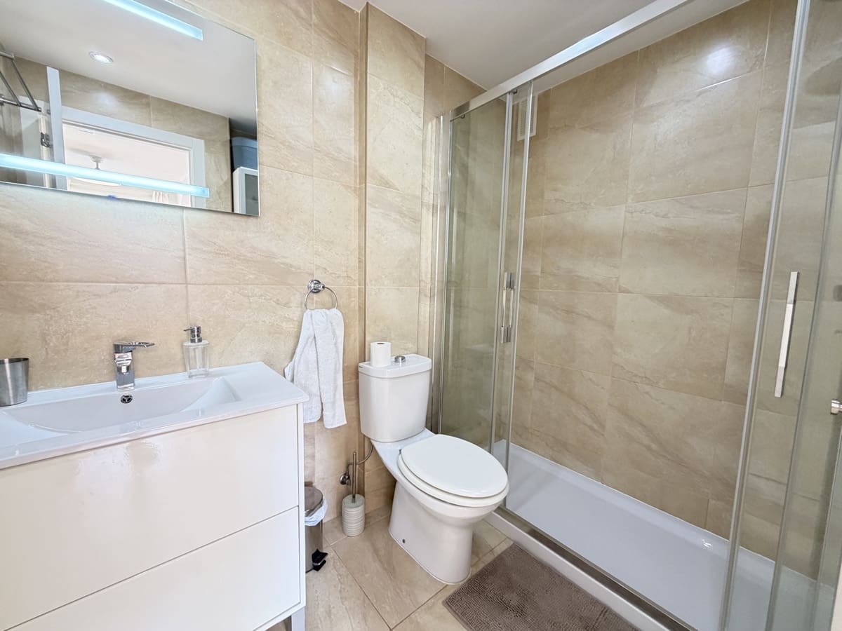2 quarto Apartamento para venda em Villamartin - 189 900 € (Ref: 9910399)