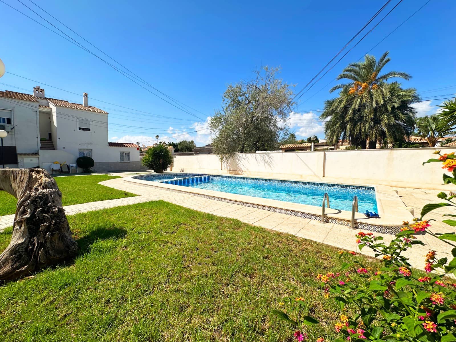 2 soverom Bungalow til salgs i Cabo Roig med svømmebasseng - € 139 900 (Ref: 9920072)