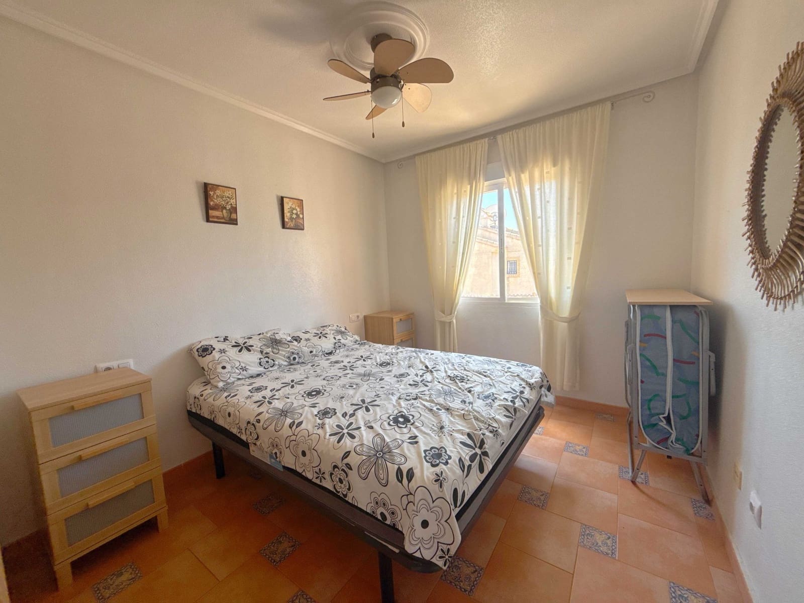 2 sovrum Takvåning till salu i Playa Flamenca med pool - 199 950 € (Ref: 9947465)