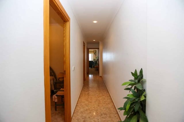3 soveværelse Lejlighed til salg i Gaspar Perelló, Torrevieja med garage - € 365.000 (Ref: 9947468)