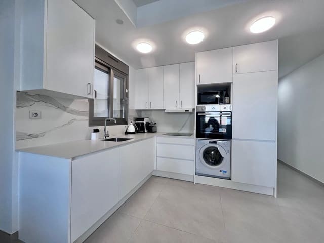 2 soveværelse Lejlighed til salg i Centro - Muelle Pesquero, Torrevieja - € 229.000 (Ref: 9982962)