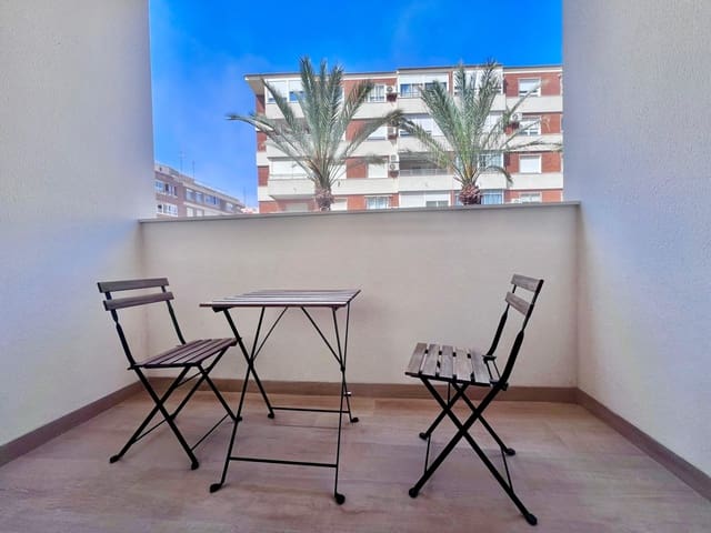 2 soveværelse Lejlighed til salg i Centro - Muelle Pesquero, Torrevieja - € 229.000 (Ref: 9982962)