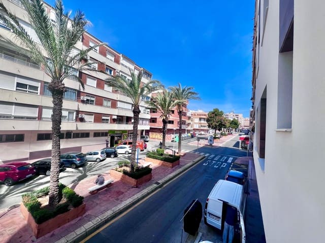 2 soveværelse Lejlighed til salg i Centro - Muelle Pesquero, Torrevieja - € 229.000 (Ref: 9982962)