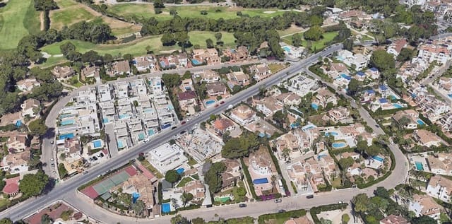 3 bedroom Villa for sale in Villamartin, Orihuela with pool - € 399,000 (Ref: 9982964)