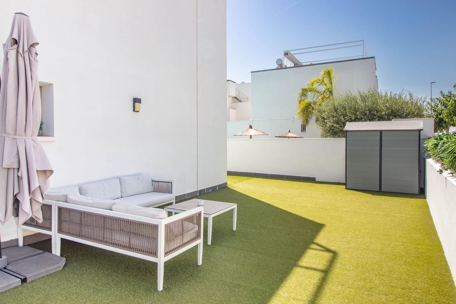 2 slaapkamer Bungalow te koop in Torre de la Horadada - € 293.900 (Ref: 9982971)