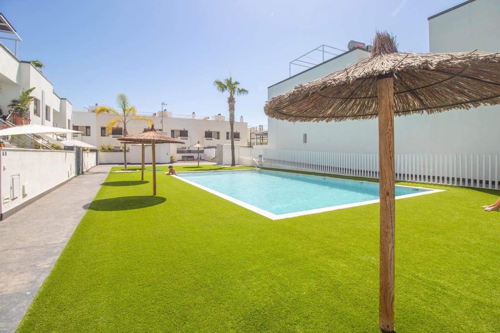 2 slaapkamer Bungalow te koop in Torre de la Horadada - € 293.900 (Ref: 9982971)