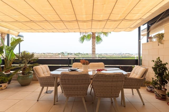 Adosado de 3 habitaciones en Lomas de Cabo Roig - Los Dolses, Orihuela en venta con piscina garaje - 390.000 € (Ref: 9982975)