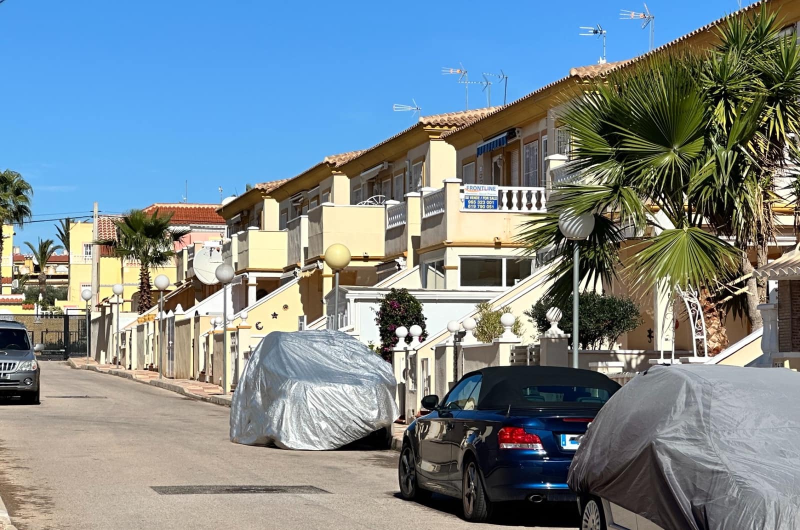 2 bedroom Apartment for sale in Playa Flamenca with pool - € 160,000 (Ref: 9993921)