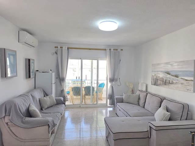 Apartamento de 2 habitaciones en Villamartin, Orihuela en venta con piscina - 199.000 € (Ref: 9993922)