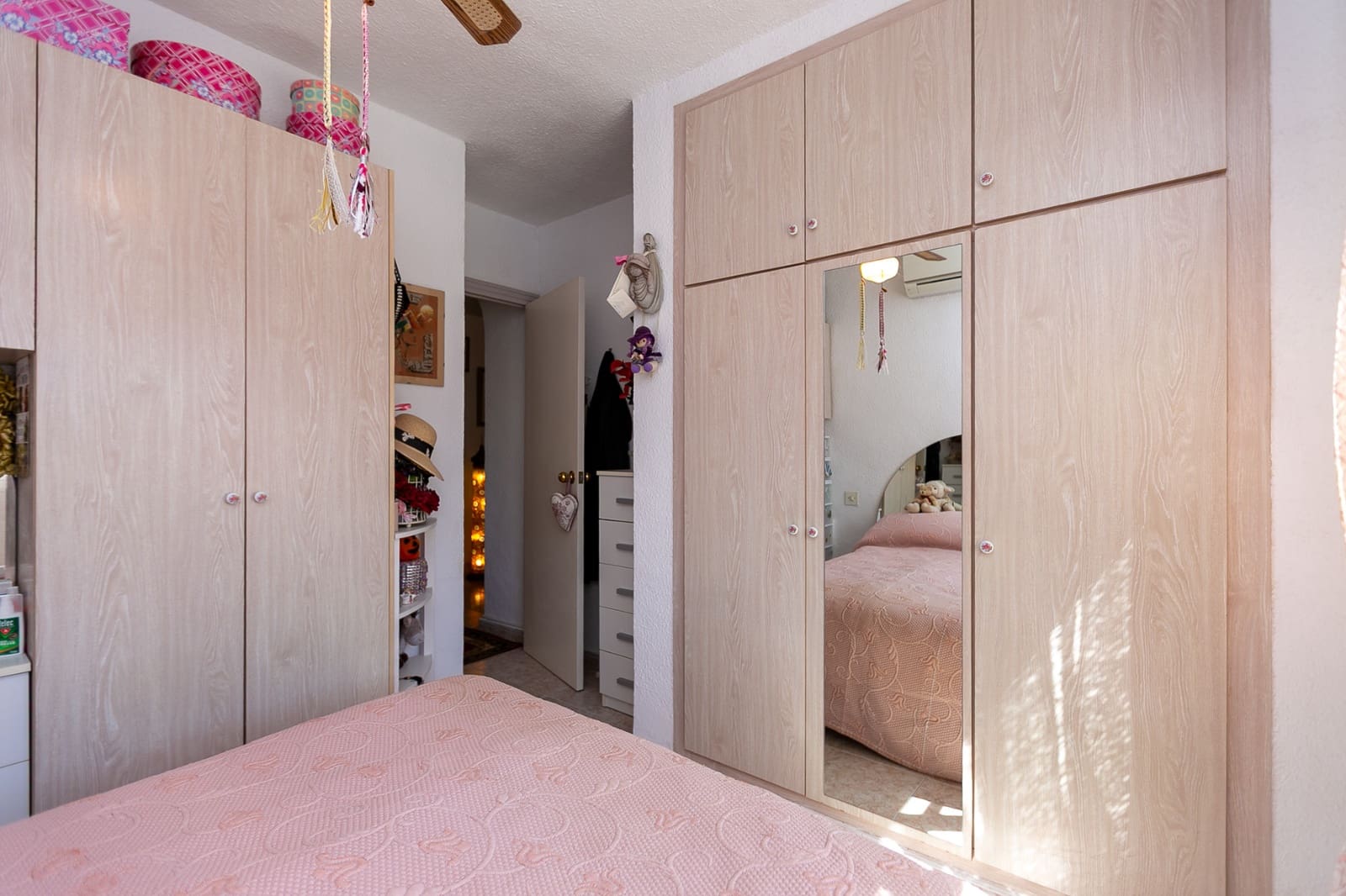 4 makuuhuone Paritalo myytävänä paikassa Los Balcones - 315 000 € (Ref: 9993923)
