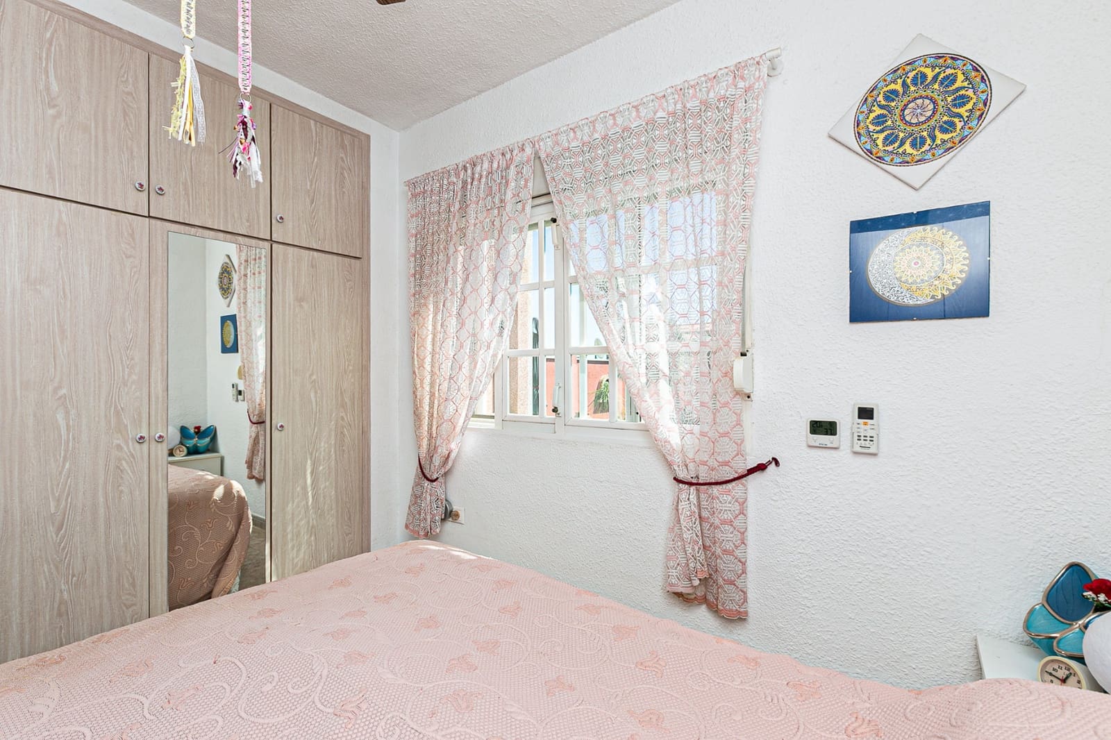 4 makuuhuone Paritalo myytävänä paikassa Los Balcones - 315 000 € (Ref: 9993923)