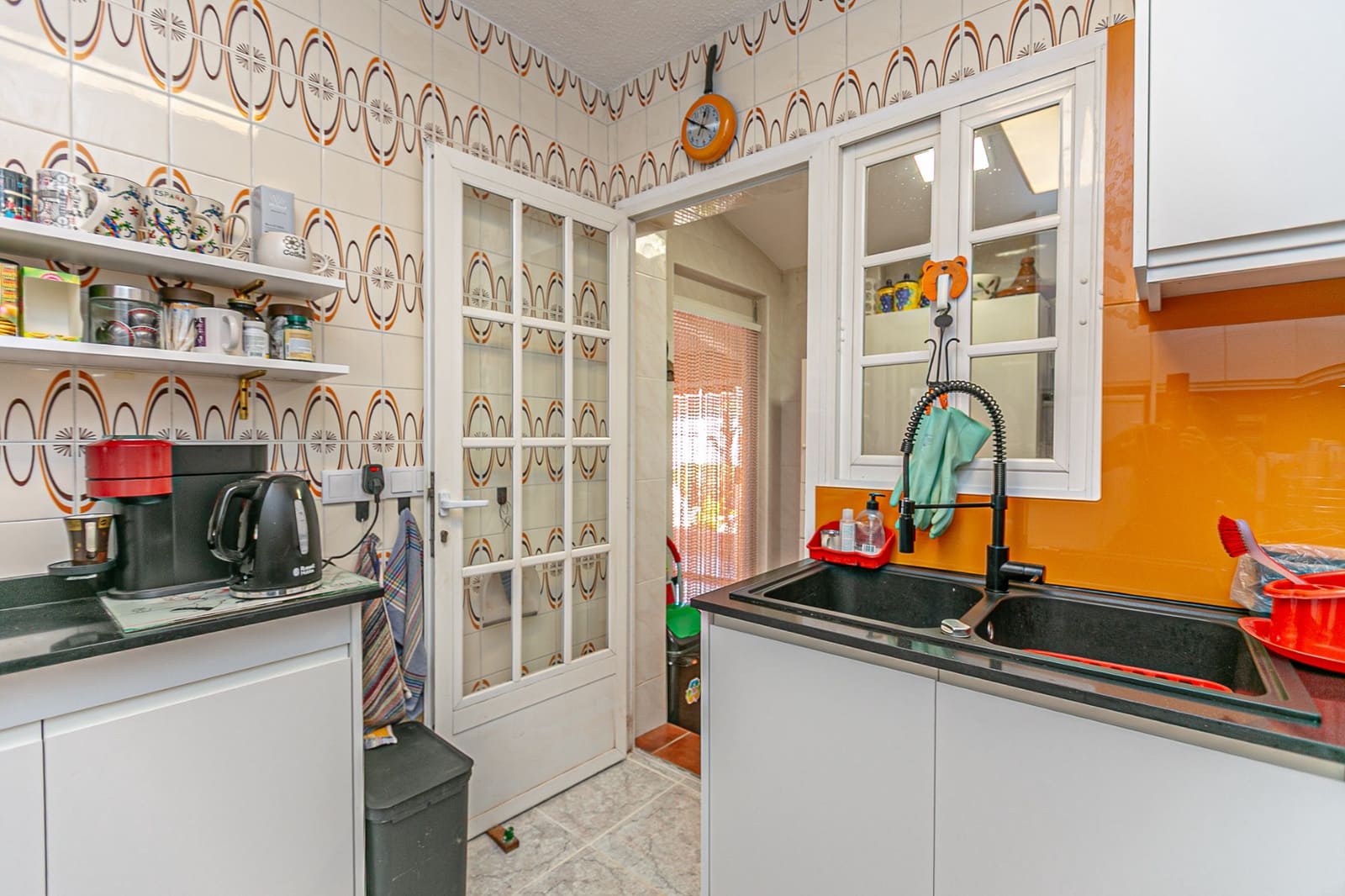 4 makuuhuone Paritalo myytävänä paikassa Los Balcones - 315 000 € (Ref: 9993923)