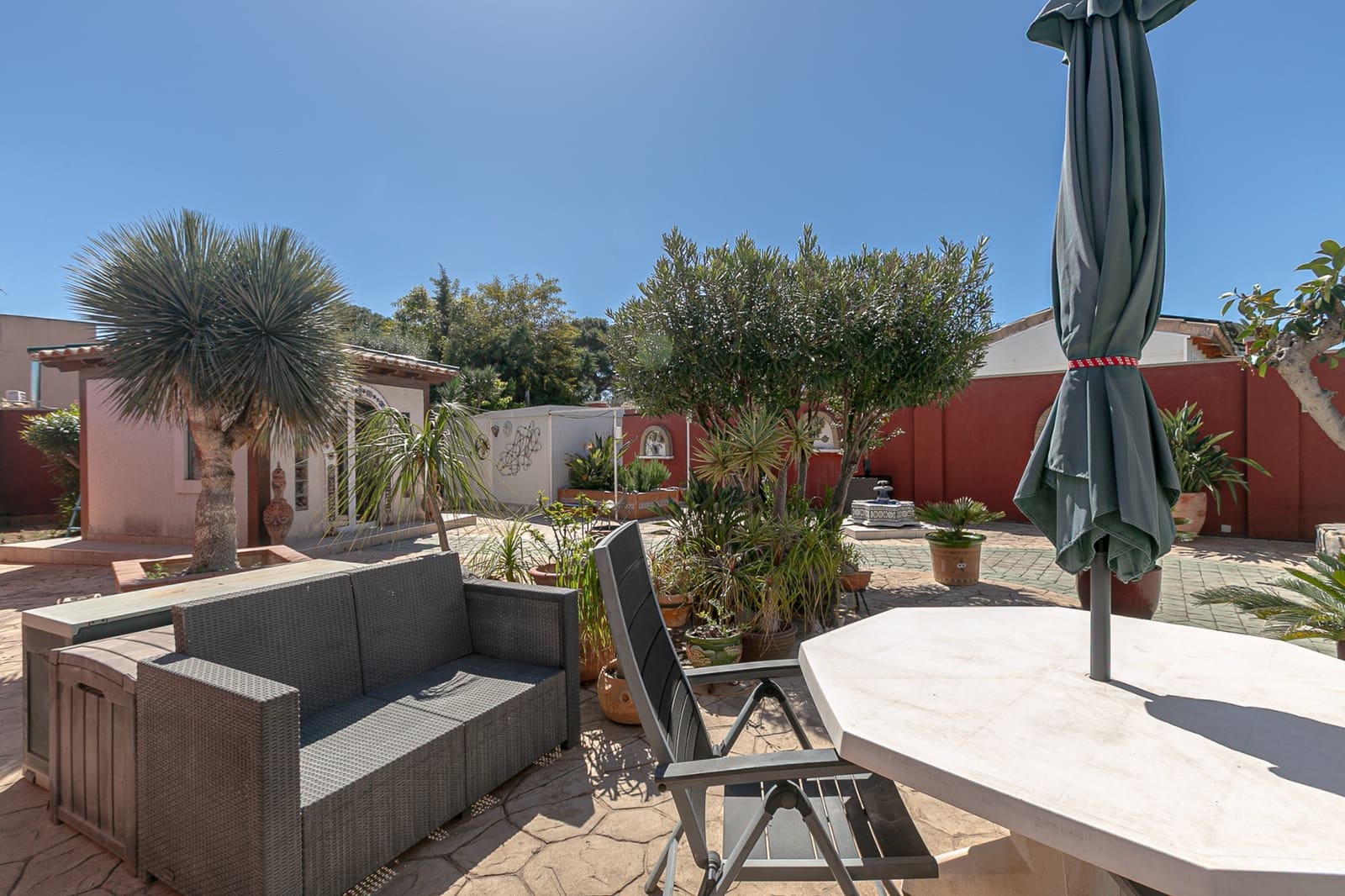 4 makuuhuone Paritalo myytävänä paikassa Los Balcones - 315 000 € (Ref: 9993923)