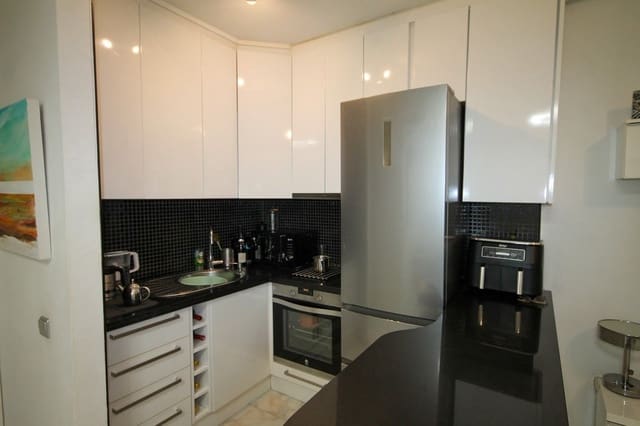 1 slaapkamer Rijtjeshuis te koop in Las Filipinas - € 125.000 (Ref: 9993924)