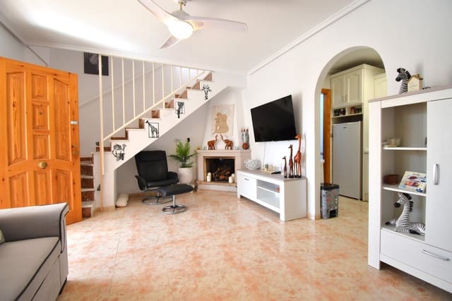 2 quarto Moradia para venda em Playa Flamenca, Orihuela com piscina garagem - 225 000 € (Ref: 9998429)
