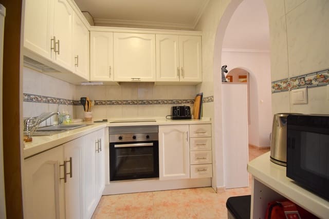 2 quarto Moradia para venda em Playa Flamenca, Orihuela com piscina garagem - 225 000 € (Ref: 9998429)