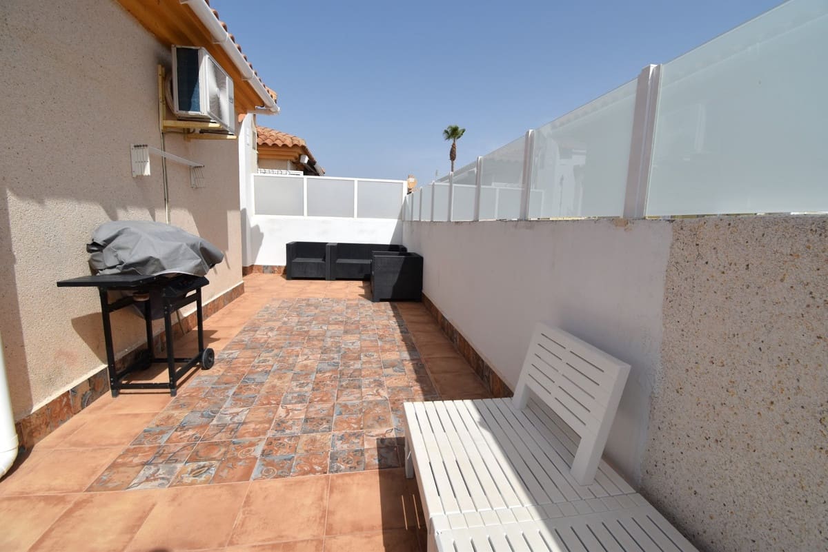 2 quarto Moradia para venda em Playa Flamenca com piscina garagem - 225 000 € (Ref: 9998429)