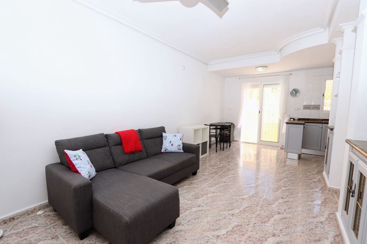 2 soverom Hus til salgs i Villamartin med svømmebasseng garasje - € 169 995 (Ref: 9998431)