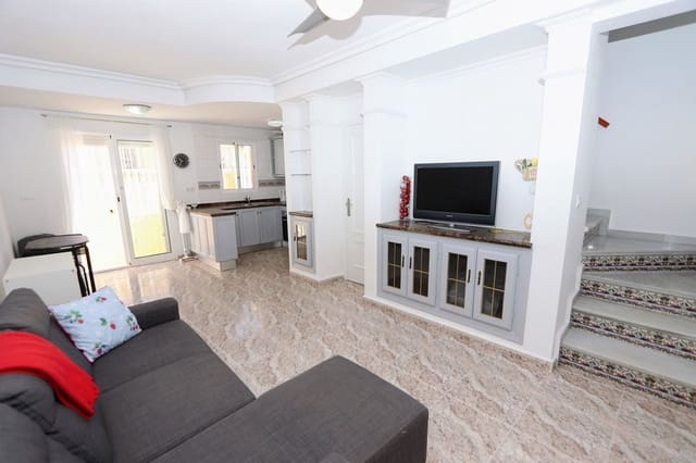 2 soverom Hus til salgs i Villamartin, Orihuela med svømmebasseng garasje - € 169 995 (Ref: 9998431)