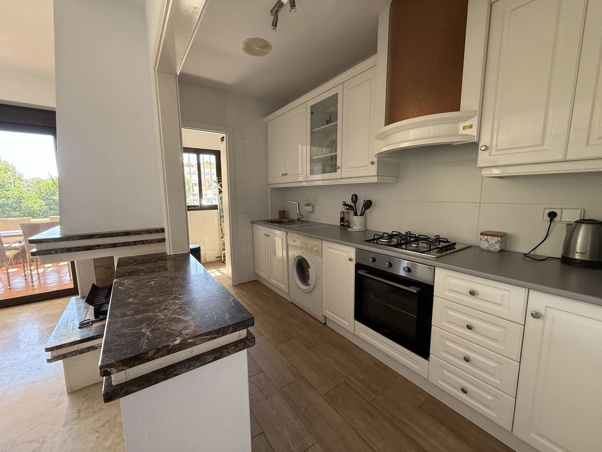 2 slaapkamer Appartement te koop in Las Ramblas Golf met zwembad garage - € 214.900 (Ref: 9998437)