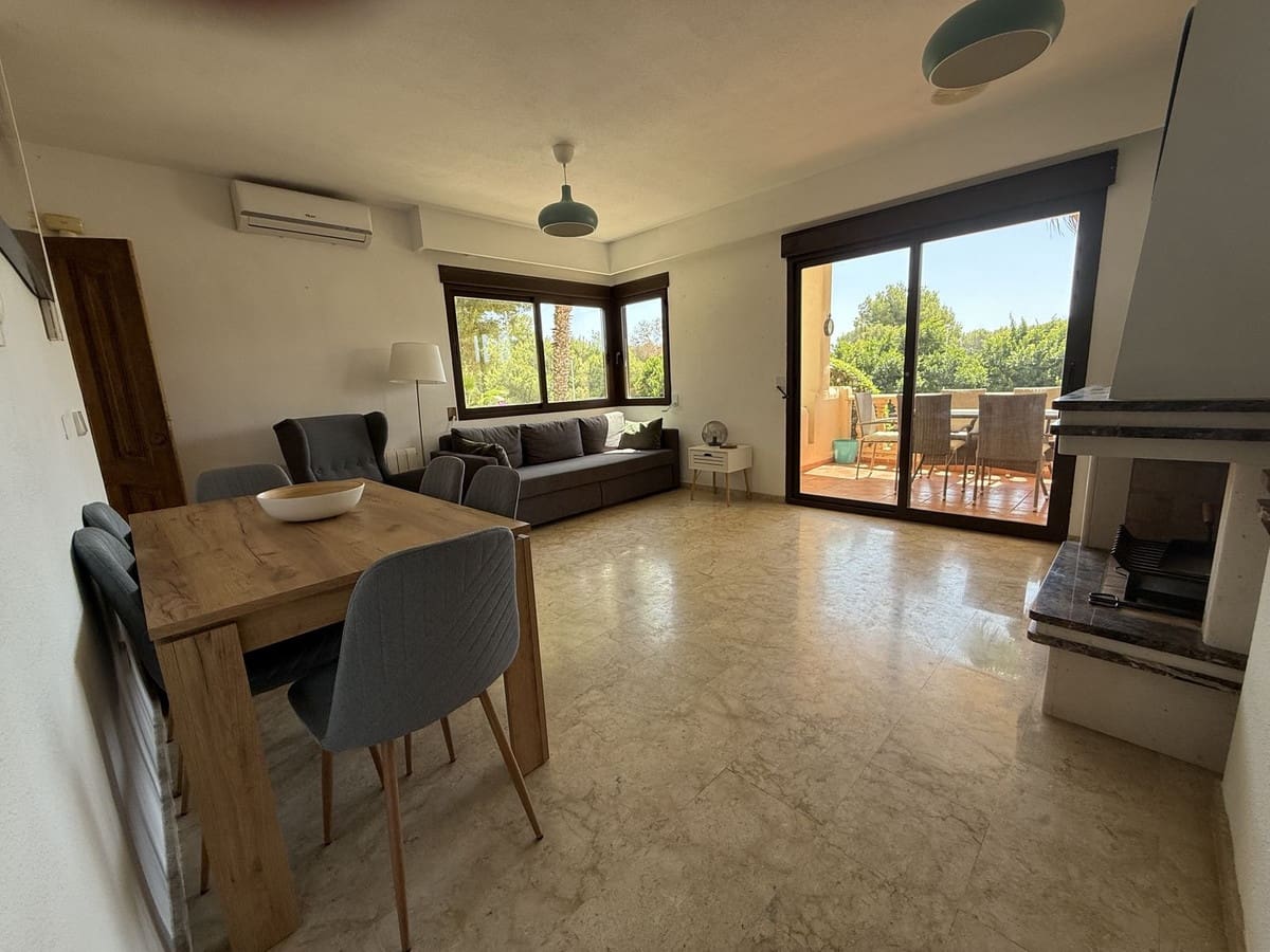 2 slaapkamer Appartement te koop in Las Ramblas Golf met zwembad garage - € 214.900 (Ref: 9998437)