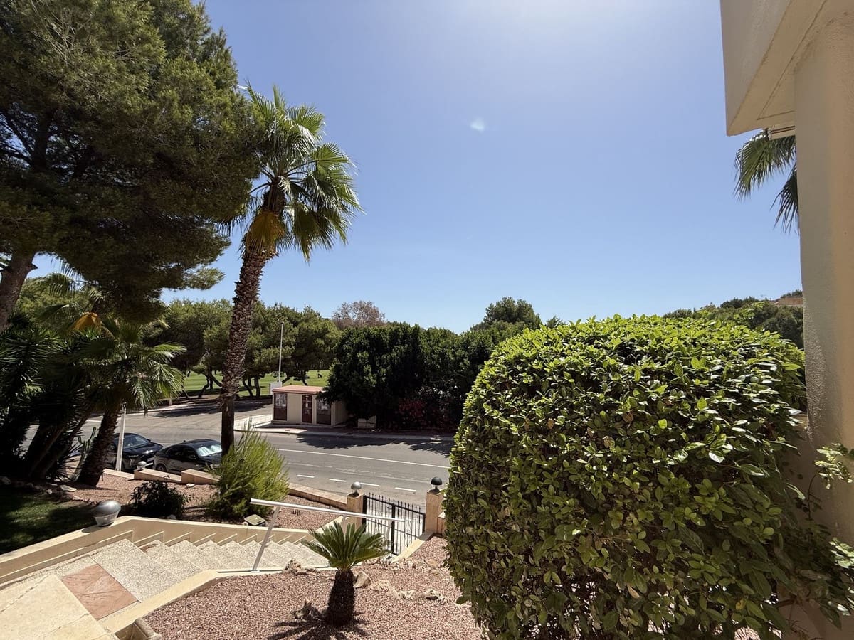 2 slaapkamer Appartement te koop in Las Ramblas Golf met zwembad garage - € 214.900 (Ref: 9998437)