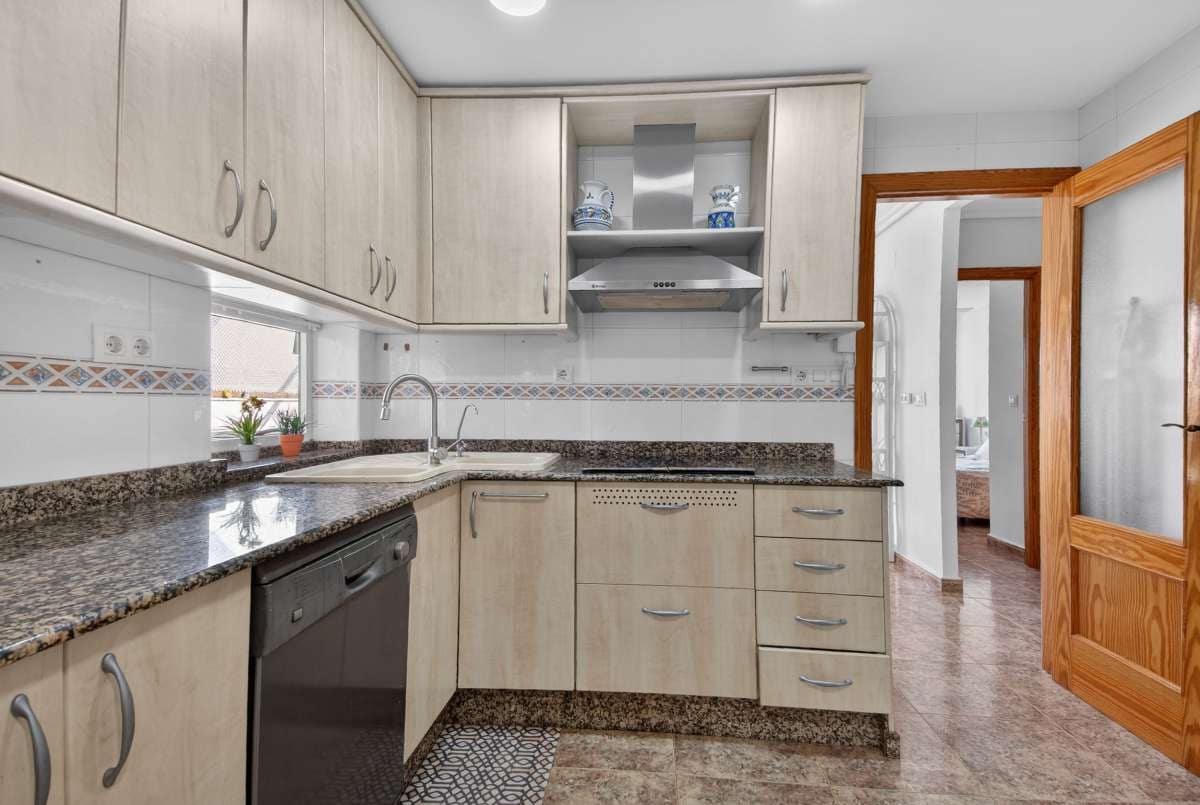 2 soveværelse Lejlighed til salg i Lo Pagan med garage - € 199.990 (Ref: 9998438)
