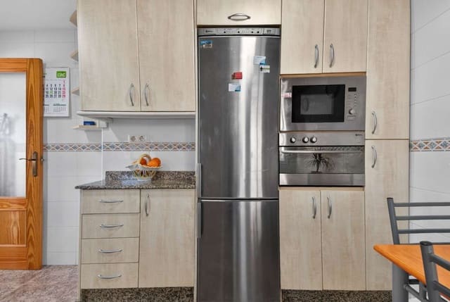 2 soveværelse Lejlighed til salg i Lo Pagan, San Pedro del Pinatar med garage - € 199.990 (Ref: 9998438)