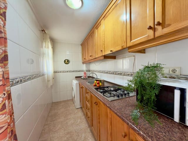 Studio à vendre à Centro, Torrevieja avec piscine - 103 000 € (Ref: 10168639)
