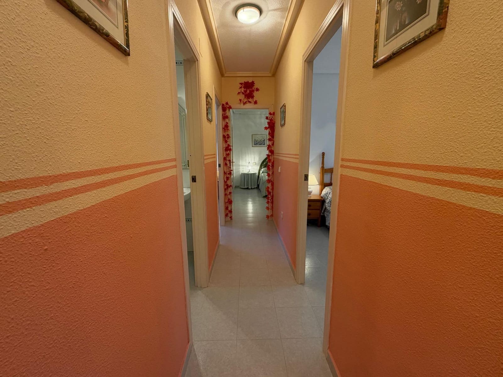 4 soveværelse Villa til salg i Torrevieja med swimmingpool garage - € 350.000 (Ref: 10171871)