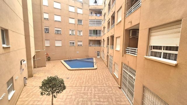 2 soverom Leilighet til salgs i Playa del Cura, Torrevieja med svømmebasseng - € 130 000 (Ref: 10171873)