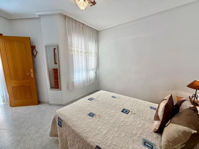 2 soverom Leilighet til salgs i Playa del Cura, Torrevieja med svømmebasseng - € 130 000 (Ref: 10171873)