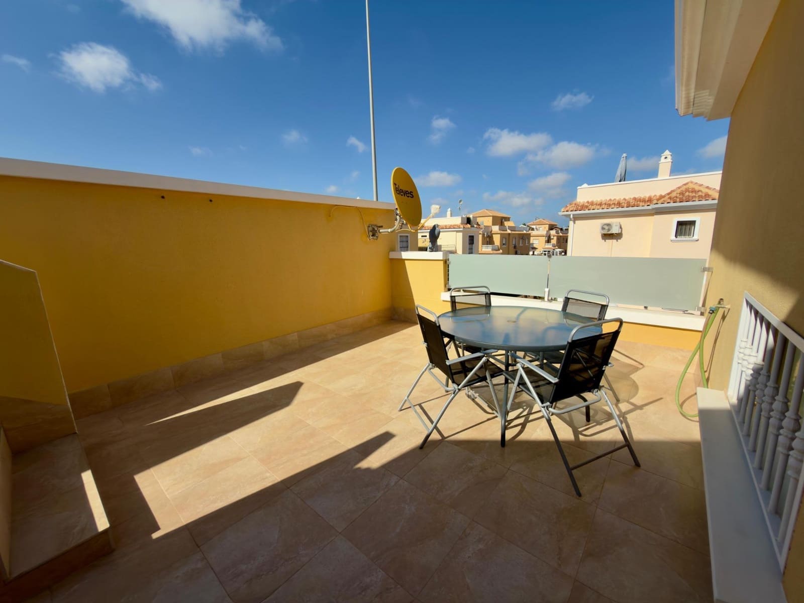 3 sovrum Semi-fristående Villa till salu i Rojales med pool garage - 280 000 € (Ref: 10183052)