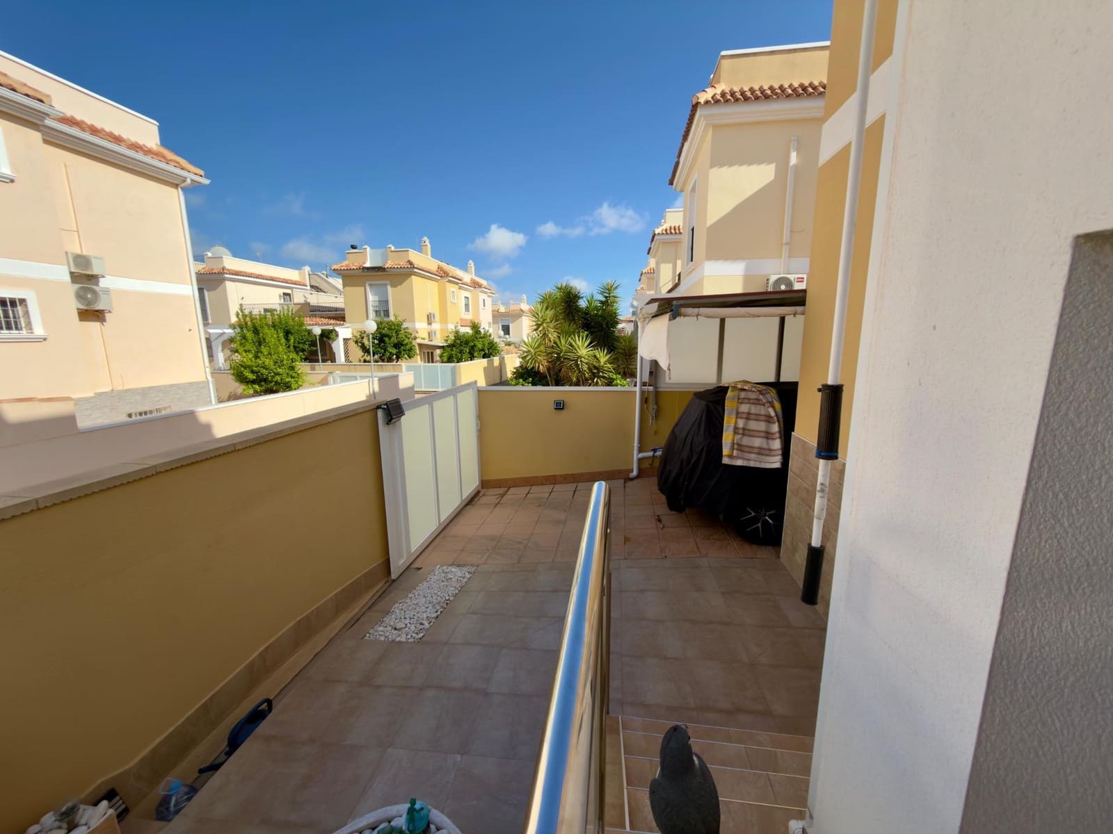 3 sovrum Semi-fristående Villa till salu i Rojales med pool garage - 280 000 € (Ref: 10183052)