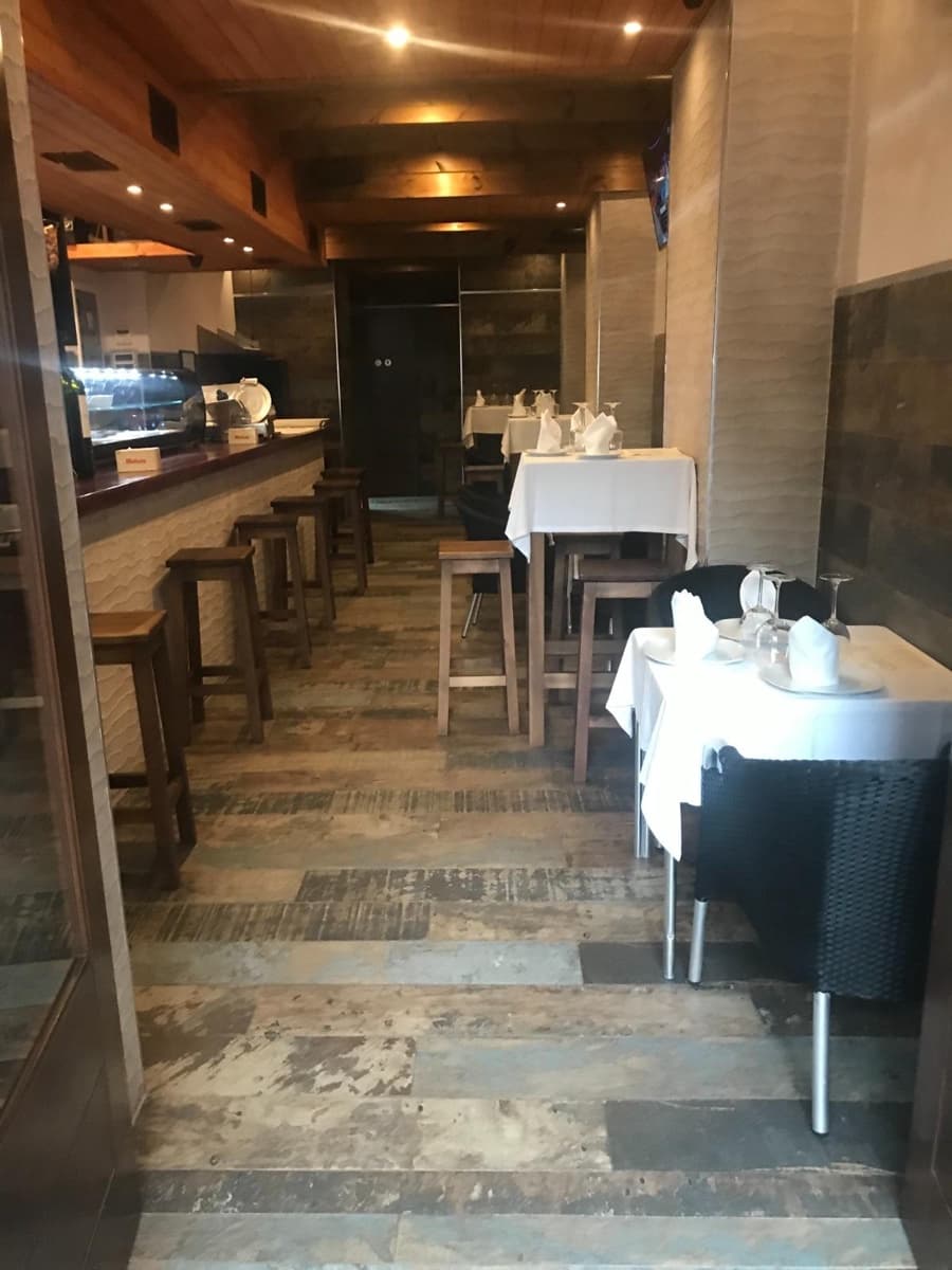 Comercial para venda em Torrevieja - 525 000 € (Ref: 7016829)